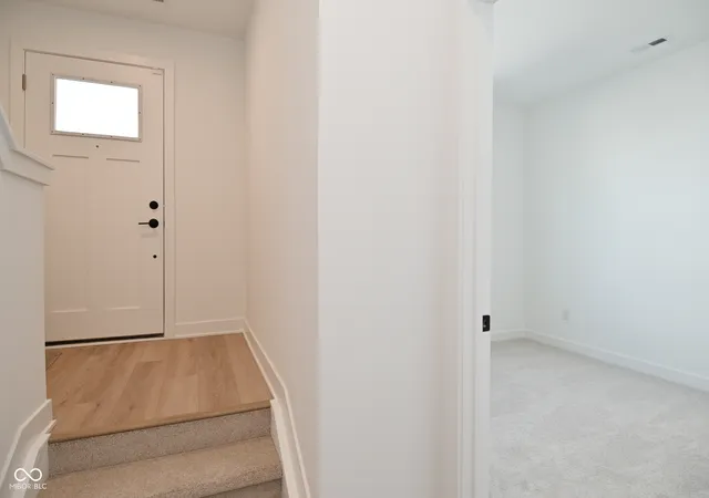 3rd image of 2462 Peoples Dr, Indianapolis, IN 46205 | MLS# 22113459
