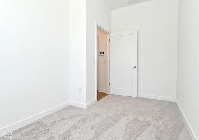4th image of 2460 Peoples Dr, Indianapolis, IN 46205 | MLS# 22113460
