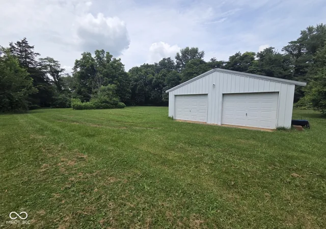 Homes for sale in North Vernon, IN | 4580 N County Road 350 W, North Vernon, IN 47265 | MLS# 22113468