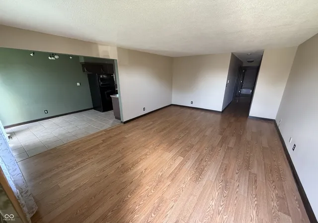 Photo 3 of Condo for sale at 2721 Del Prado Dr, Indianapolis, IN 46227 | MLS# 22113476 | Listing updated on 2026-08-25