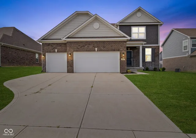1st image of 974 Mound St, Bargersville, IN 46106 | MLS# 22113496