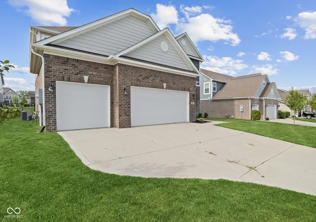 4th image of 974 Mound St, Bargersville, IN 46106 | MLS# 22113496