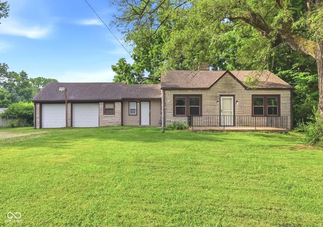 1st image of 305 W Sumner, Indianapolis, IN 46217 | MLS# 22113498
