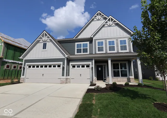 Photo 2 of Sale Pending at 17030 Picket Fence Dr, Noblesville, IN 46060 | MLS# 22113504 | Listing updated on 2026-09-18