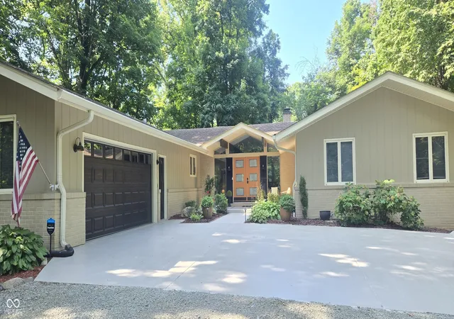 1st image of 1607 Van Buskirk Rd, Anderson, IN 46011 | MLS# 22113518