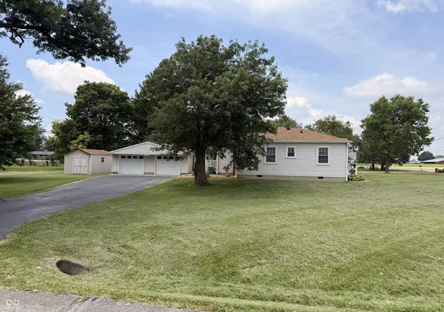 Photo 3 of Single family home for sale at 7323 E Troy Ave, Indianapolis, IN 46239 | MLS# 22113522 | Listing updated on 2026-08-20