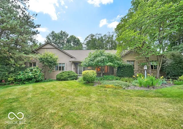 1st image of 11357 Brentwood Ave, Zionsville, IN 46077 | MLS# 22113523