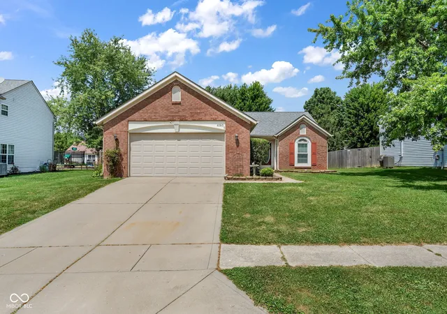 Homes for sale in Camby, IN | 6160 E Solitude Ct, Camby, IN 46113 | MLS# 22113528