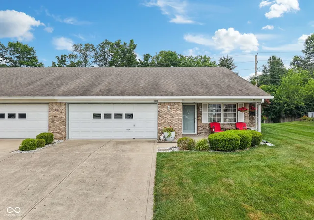 Photo 1 of Single family home for sale at 5662 Misty Ridge Dr, Indianapolis, IN 46237 | MLS# 22113539 | Listing updated on 2026-07-12