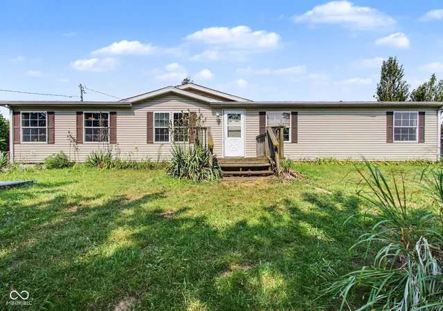 Photo 3 of Sale Pending at 2538 W 700 North, Monon, IN 47959 | MLS# 22113555 | Listing updated on 2026-09-02