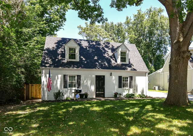 Photo 1 of Sale Pending at 1204 Crawford Dr, Indianapolis, IN 46220 | MLS# 22113559 | Listing updated on 2026-09-01
