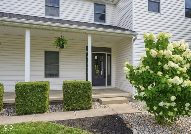 Photo 3 of Single family home for sale at 120 Lee Dr, Sharpsville, IN 46068 | MLS# 22113560 | Listing updated on 2026-07-24