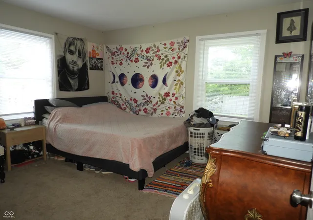 Photo 4 of Single family home for sale at 1504 W 11th Street, Anderson, IN 46016 | MLS# 22113577 | Listing updated on 2026-09-14