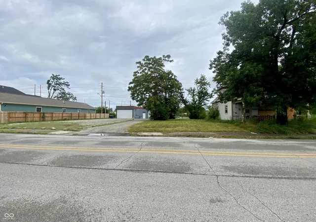 Photo 2 of Land for sale at 2414 E Brookside Ave, Indianapolis, IN 46218 | MLS# 22113610 | Listing updated on 2026-07-18