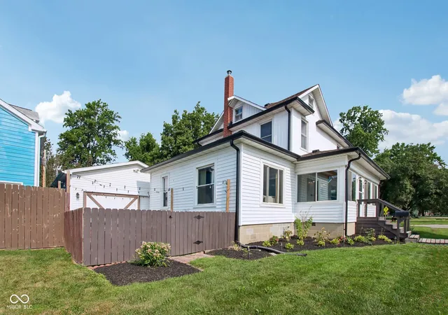 3rd image of 1204 N Meridian St, Lebanon, IN 46052 | MLS# 22113613