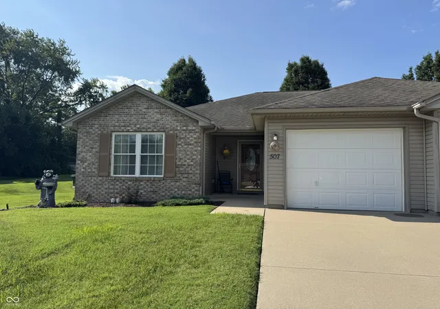 Homes for sale in Brownstown, IN | 507 Autumn #18, Brownstown, IN 47220 | MLS# 22113618