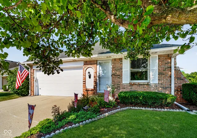 1st image of 1278 Holiday Ln W, Brownsburg, IN 46112 | MLS# 22113649
