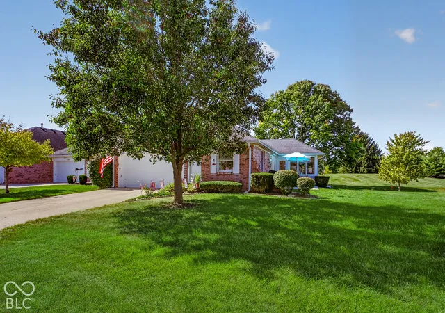 Photo 2 of Condo for sale at 1278 Holiday Ln W, Brownsburg, IN 46112 | MLS# 22113649 | Listing updated on 2026-10-08