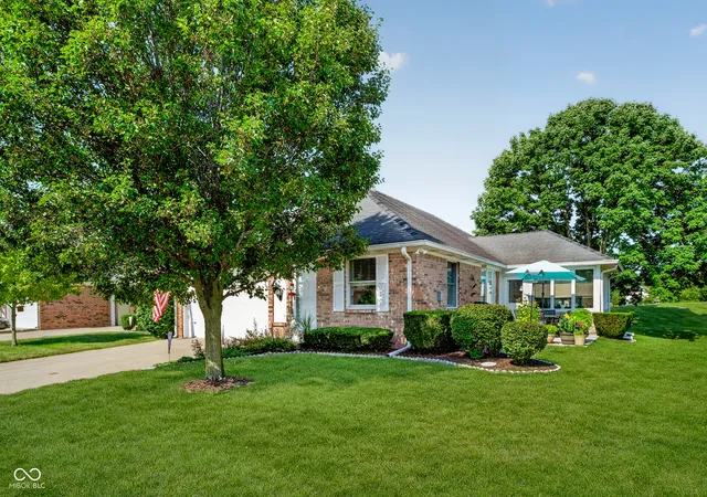 3rd image of 1278 Holiday Ln W, Brownsburg, IN 46112 | MLS# 22113649