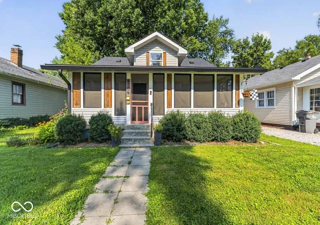 Photo 1 of Sale Pending at 4706 Caroline Ave, Indianapolis, IN 46205 | MLS# 22113697 | Listing updated on 2026-09-21