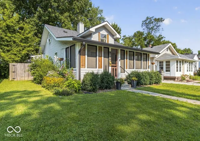 Photo 2 of Sale Pending at 4706 Caroline Ave, Indianapolis, IN 46205 | MLS# 22113697 | Listing updated on 2026-09-21