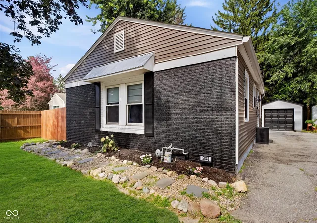 Photo 2 of Sale Pending at 5843 N Keystone Ave, Indianapolis, IN 46220 | MLS# 22113714 | Listing updated on 2026-08-05