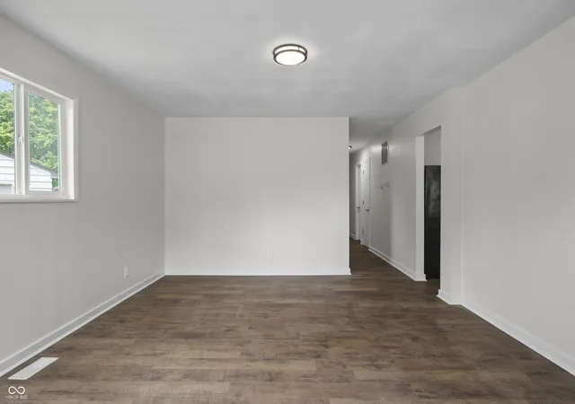 Photo 2 of Single family home for sale at 1948 Bloyd Ave, Indianapolis, IN 46218 | MLS# 22113766 | Listing updated on 2026-10-12