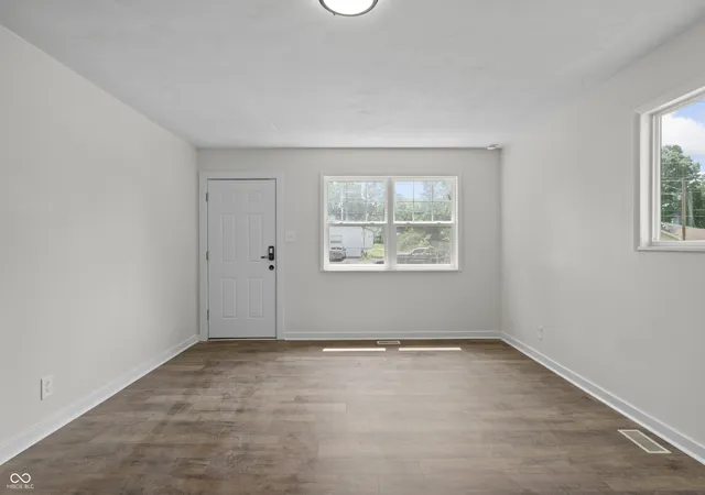 Photo 3 of Single family home for sale at 1948 Bloyd Ave, Indianapolis, IN 46218 | MLS# 22113766 | Listing updated on 2026-10-12