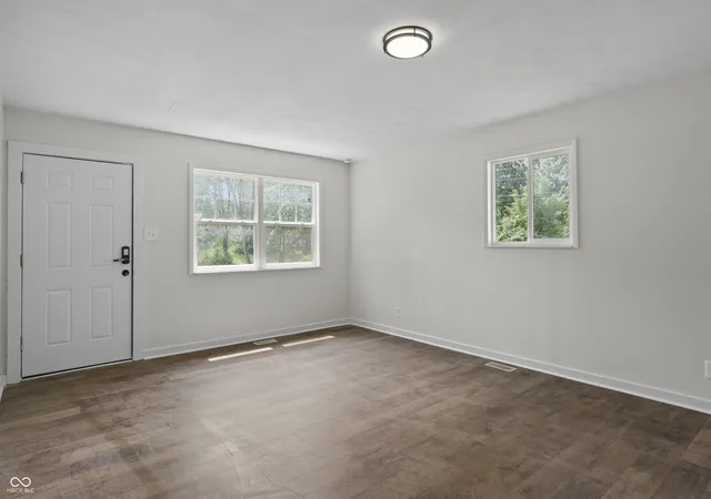 Photo 4 of Single family home for sale at 1948 Bloyd Ave, Indianapolis, IN 46218 | MLS# 22113766 | Listing updated on 2026-10-12
