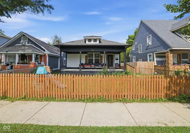 Photo 1 of Single family home for sale at 910 N Olney St, Indianapolis, IN 46201 | MLS# 22113771 | Listing updated on 2026-08-28
