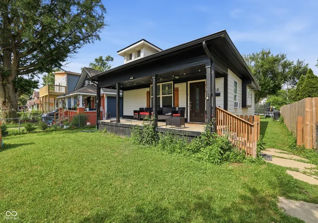 Photo 2 of Single family home for sale at 910 N Olney St, Indianapolis, IN 46201 | MLS# 22113771 | Listing updated on 2026-08-28