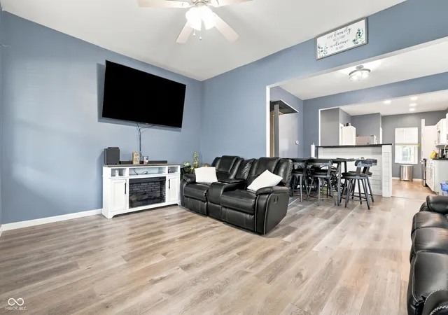 Photo 3 of Single family home for sale at 910 N Olney St, Indianapolis, IN 46201 | MLS# 22113771 | Listing updated on 2026-08-28