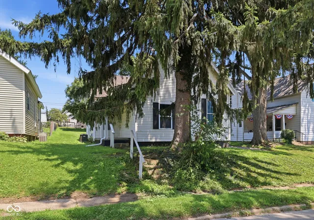 3rd image of 508 Tuttle Ave, Crawfordsville, IN 47933 | MLS# 22113773