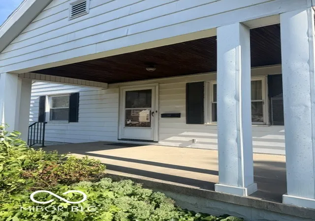 Homes for sale in Evansville, IN | 2017 E Franklin St, Evansville, IN 47711 | MLS# 22113791