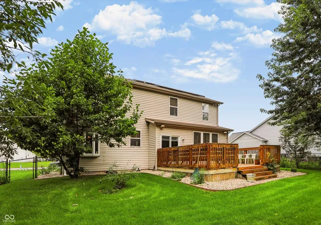 24th image of 281 Wakefield Dr E, Greenwood, IN 46142 | MLS# 22113793