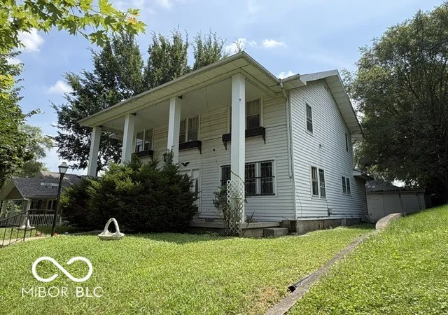 Photo 3 of Single family home for sale at 1409 W 14th Street, Anderson, IN 46016 | MLS# 22113803 | Listing updated on 2026-10-02