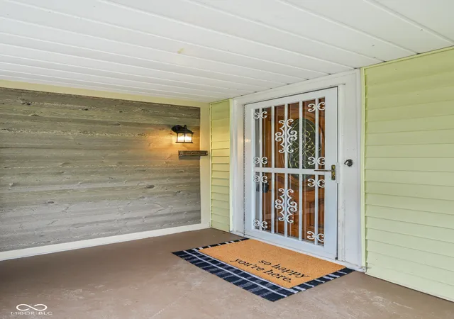 Photo 3 of Sale Pending at 1525 Leonard St, Indianapolis, IN 46203 | MLS# 22113810 | Listing updated on 2026-08-10