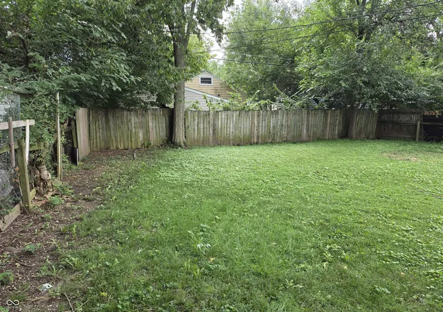 Photo 14 of Single family home for sale at 2422 N Goodlet Ave, Indianapolis, IN 46222 | MLS# 22113835 | Listing updated on 2026-10-05