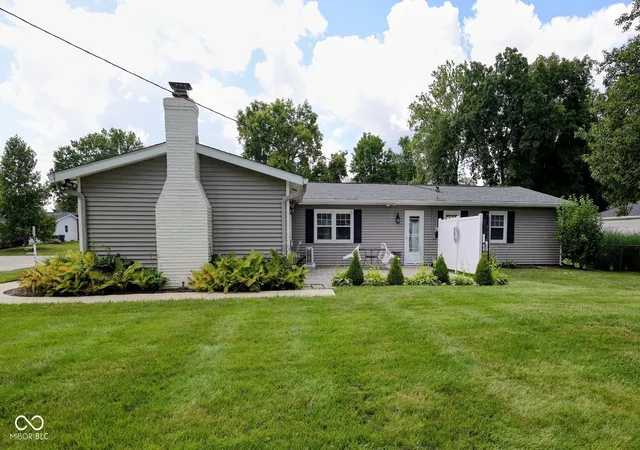 37th image of 444 Ash Dr, Carmel, IN 46032 | MLS# 22113836