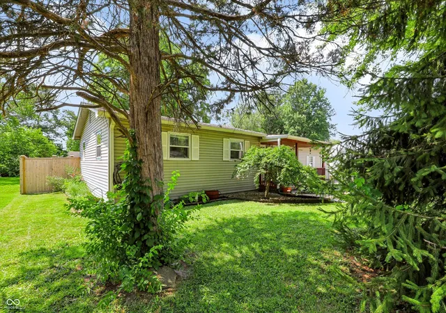 3rd image of 1520 Bailey Dr, Indianapolis, IN 46241 | MLS# 22113841