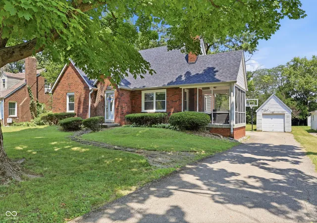 Photo 2 of Single family home for sale at 1112 North Dr, Anderson, IN 46011 | MLS# 22113863 | Listing updated on 2026-10-06