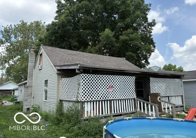 Photo 3 of Single family home for sale at 1112 W 18th Street, Muncie, IN 47302 | MLS# 22113898 | Listing updated on 2026-10-02