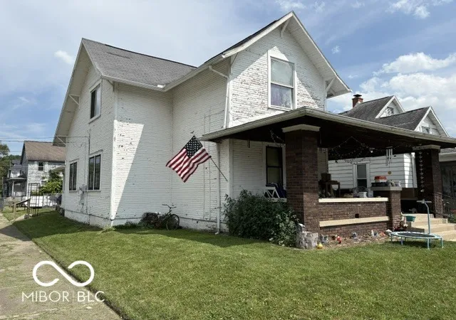 2nd image of 740 N Jefferson St, Muncie, IN 47305 | MLS# 22113903