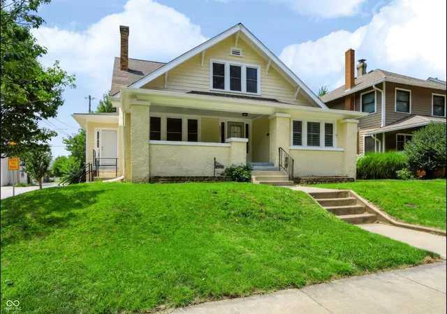 Photo 4 of Single family home for sale at 4202 N Capitol Ave, Indianapolis, IN 46208 | MLS# 22113911 | Listing updated on 2026-08-25