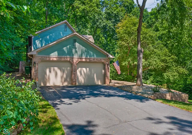 Photo 3 of Single family home for sale at 8206 Liberty, Mooresville, IN 46158 | MLS# 22113919 | Listing updated on 2026-09-22