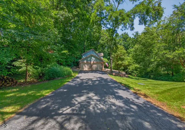 Photo 4 of Single family home for sale at 8206 Liberty, Mooresville, IN 46158 | MLS# 22113919 | Listing updated on 2026-09-22