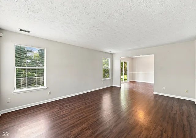 Photo 4 of Single family home for sale at 6007 Polonius Ln, Indianapolis, IN 46254 | MLS# 22113926 | Listing updated on 2026-08-07