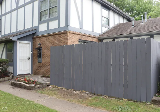 Photo 2 of Condo for sale at 3744 Tudor Park Dr, Indianapolis, IN 46235 | MLS# 22113927 | Listing updated on 2026-08-28