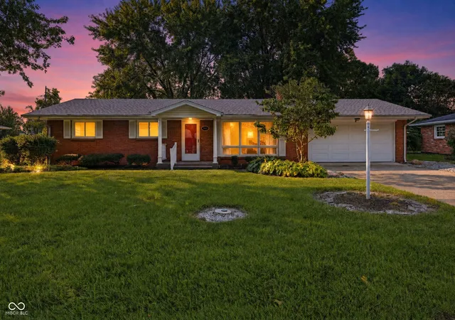 Photo 1 of Sale Pending at 945 Jameson Ct, New Castle, IN 47362 | MLS# 22113934 | Listing updated on 2026-10-01