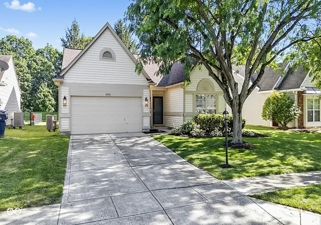 Photo 2 of Sale Pending at 19215 Amber Way, Noblesville, IN 46060 | MLS# 22113937 | Listing updated on 2026-08-24